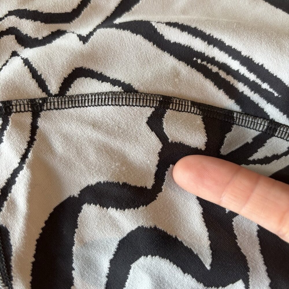 Lululemon Swift Speed HR Crop 21" Jacquard Leggings Women’s Size 10 Sporty Gym - Picture 7 of 16